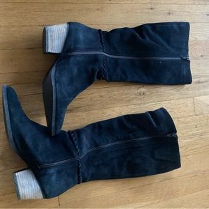 Black suede knee boots by Matisse